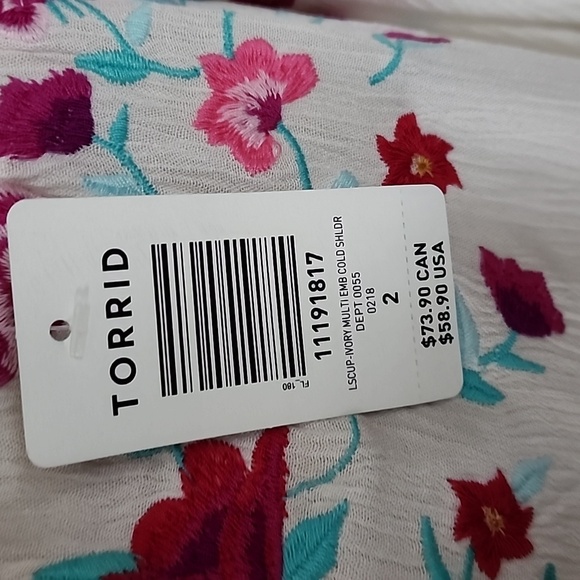 Top - Picture 3 of 3